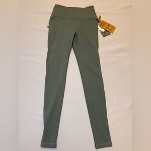 Avalanche Outdoor Fleece Lined Olive Green Leggings NWT Pockets Women’s size XS